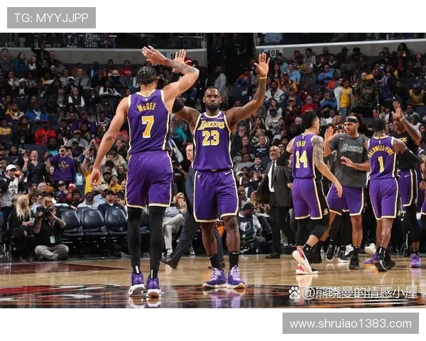 小牛与湖人夏季对决2017年回顾：球员变动与战术分析