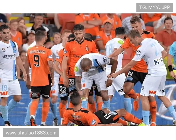 西联部迎战珀斯光荣争夺澳超联赛关键三分的精彩对决